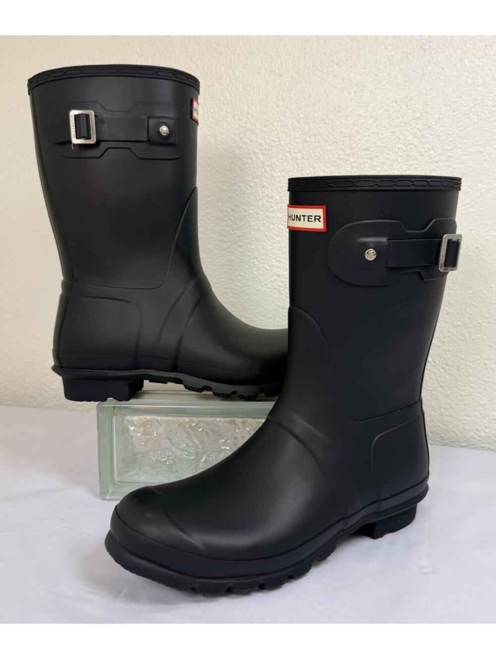 HUNTER Wellies Sz 10 Mid-calf Buckle Black Matte Rubber Muck Rain Boots